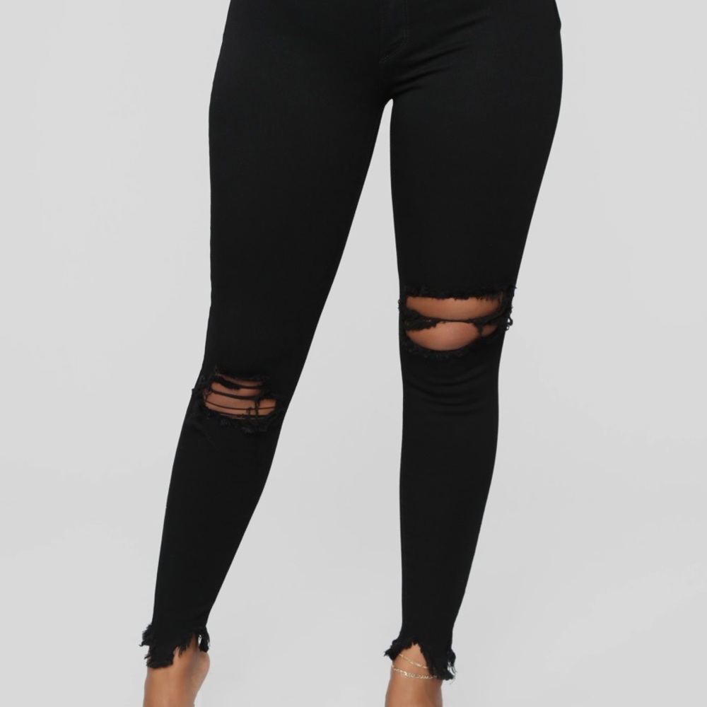 Distressed Black Fashion Nova Jeans